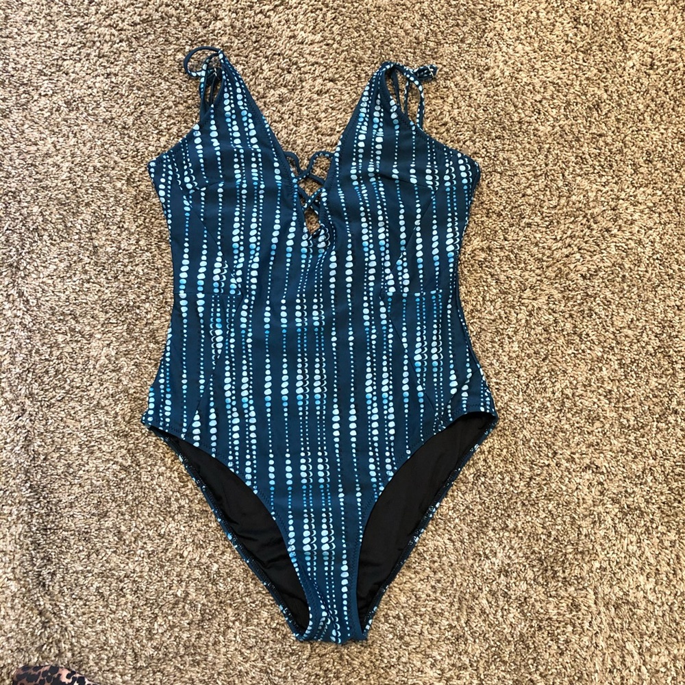 CUPSHE bathing suit Large